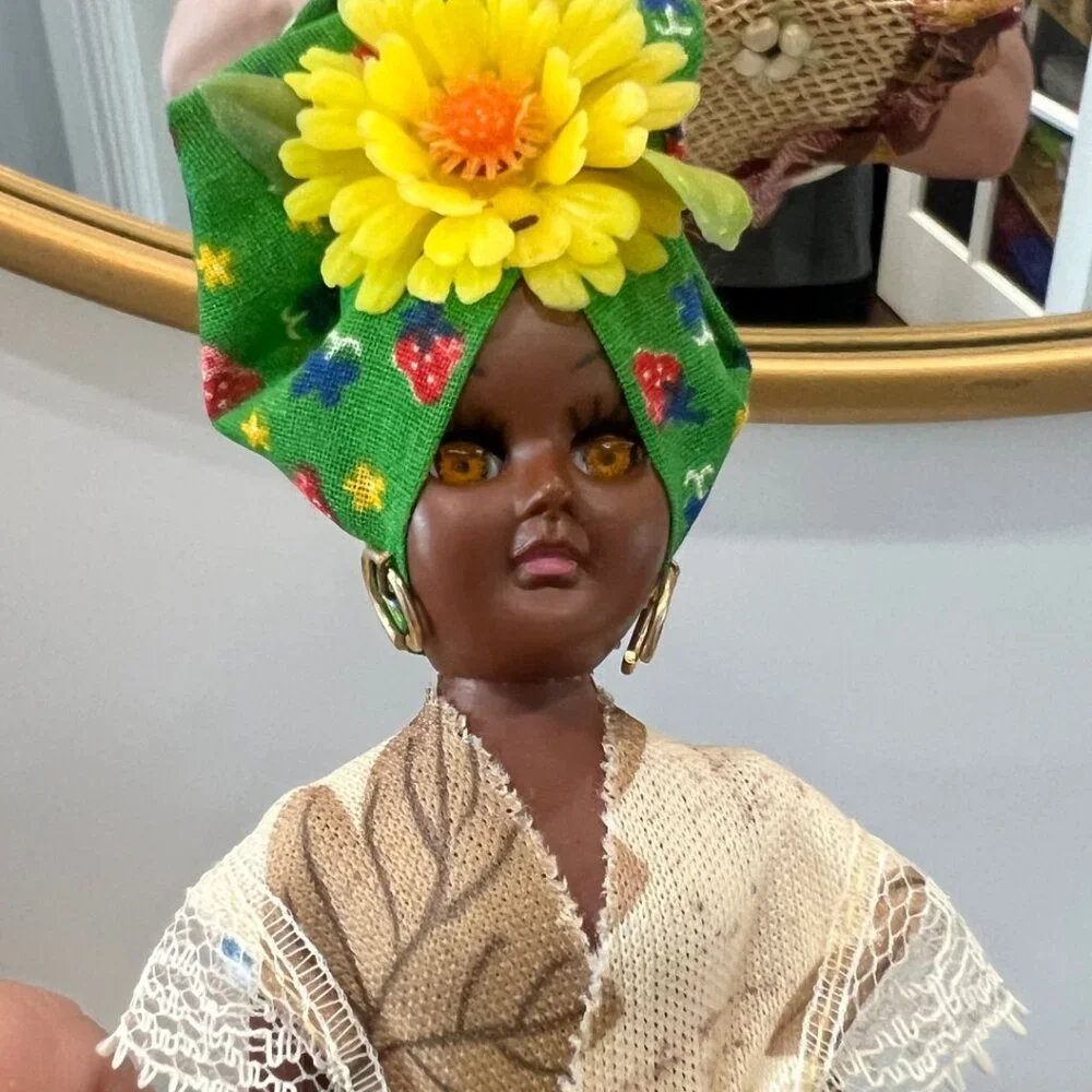 Vintage 1970s Calypso Queen Doll St Thomas Caribbean Bahamas Island Souvenir